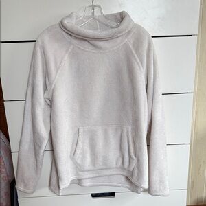 Champion Cream Fleece Pullover